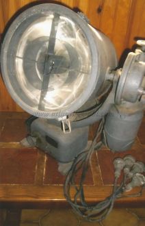 Photo-8-Projecteur-Grand-Lot-1